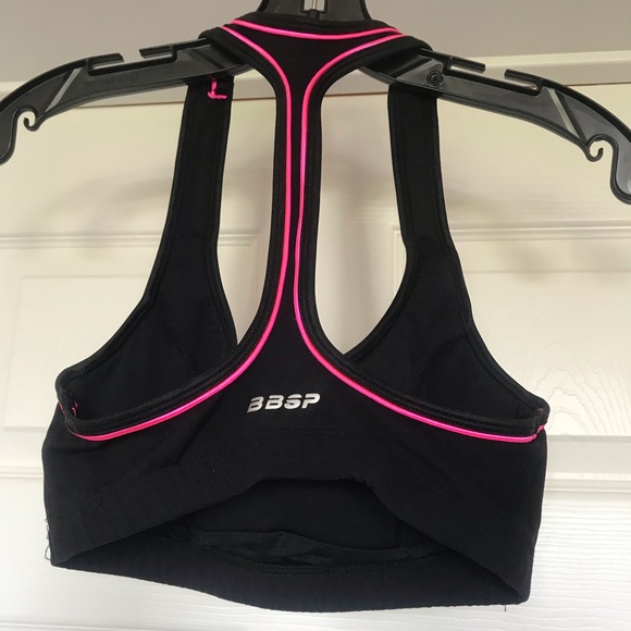 Used bebe Sports Bra in Black Size Small - Picture 5 of 8